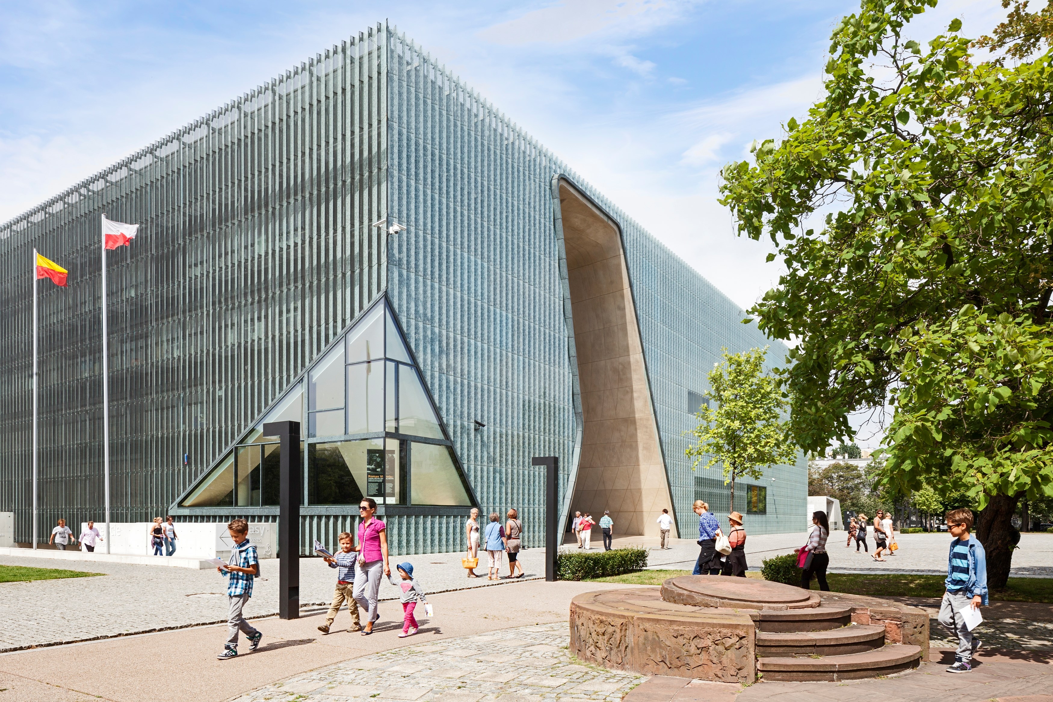 POLIN museum building